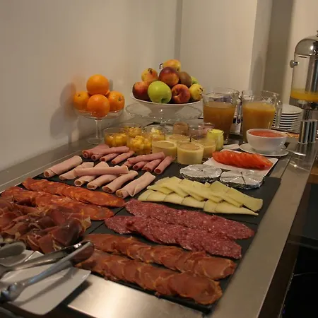 El Encanto & Cafeteria 4*