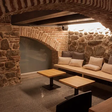 El Encanto & Cafeteria