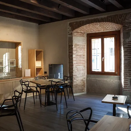 Hotel El Encanto & Cafeteria 4*