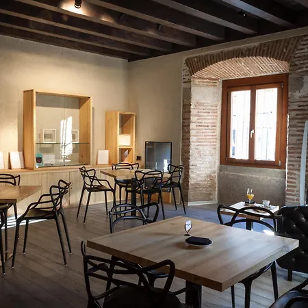 El Encanto & Cafeteria 4*