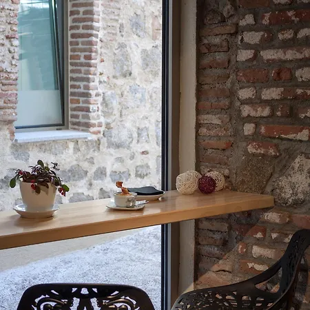 Ξενοδοχείο El Encanto & Cafeteria 4*