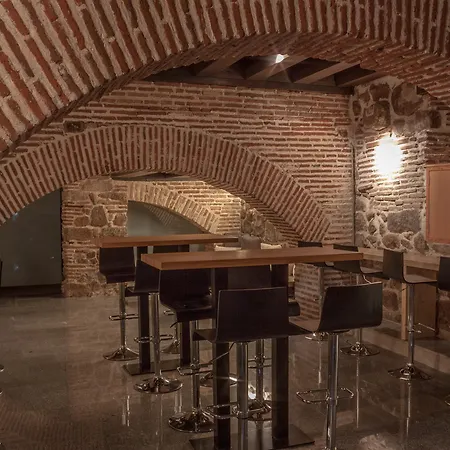 El Encanto & Cafeteria Avila