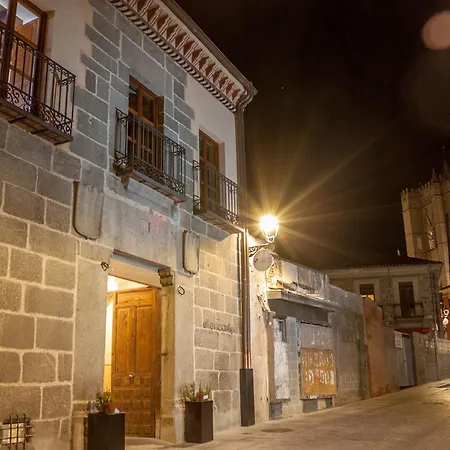 Hotel El Encanto & Cafeteria