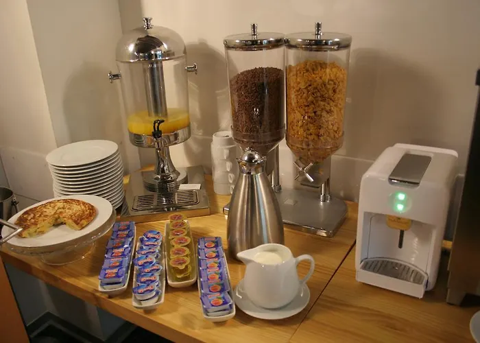 Hotel El Encanto & Cafeteria Ávila