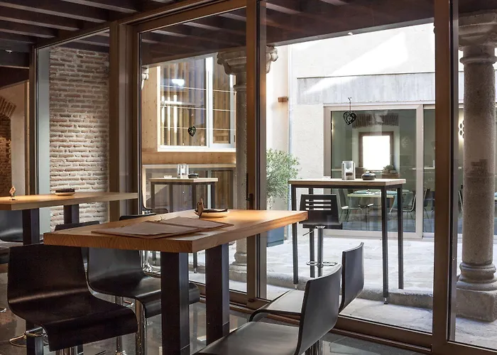 El Encanto & Cafeteria 호텔