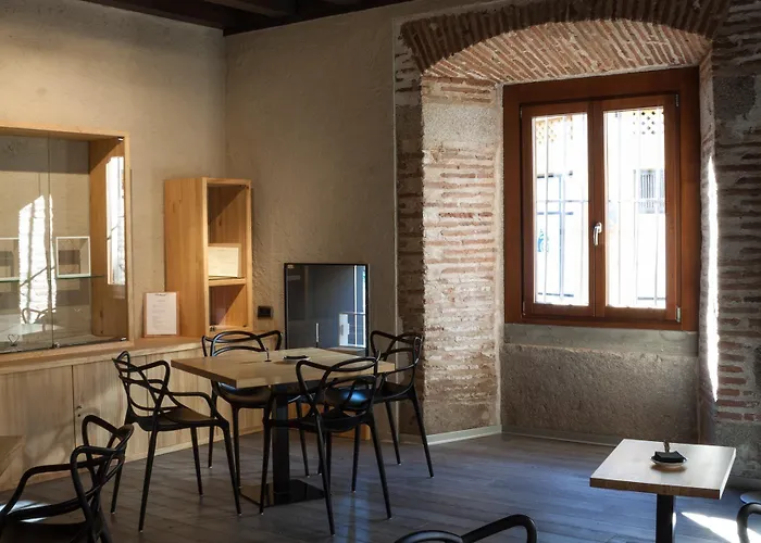 호텔 El Encanto & Cafeteria 4*