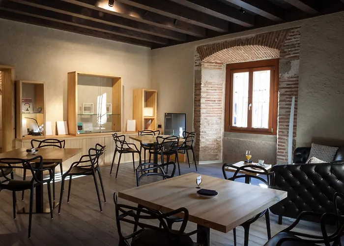 El Encanto & Cafeteria 4*