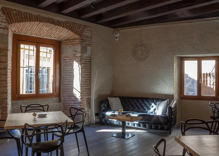 El Encanto & Cafeteria 4*