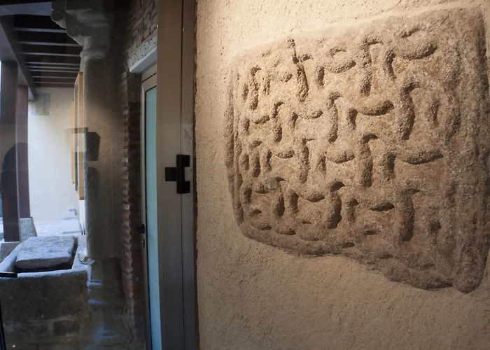 El Encanto & Cafeteria Hotel 4*