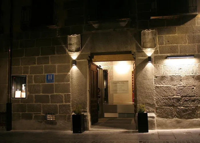 El Encanto & Cafeteria