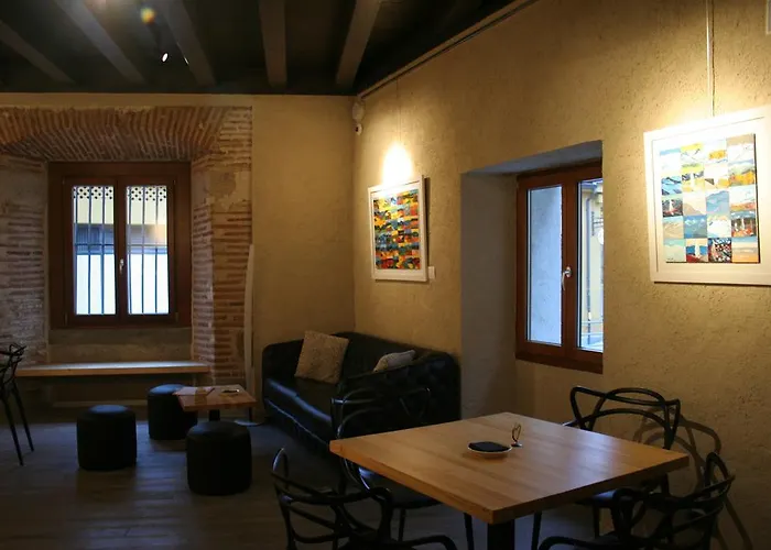 El Encanto & Cafeteria