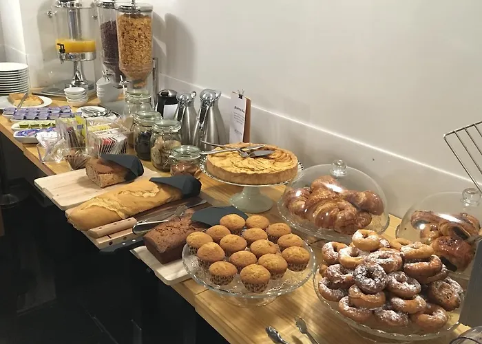 El Encanto & Cafeteria 호텔